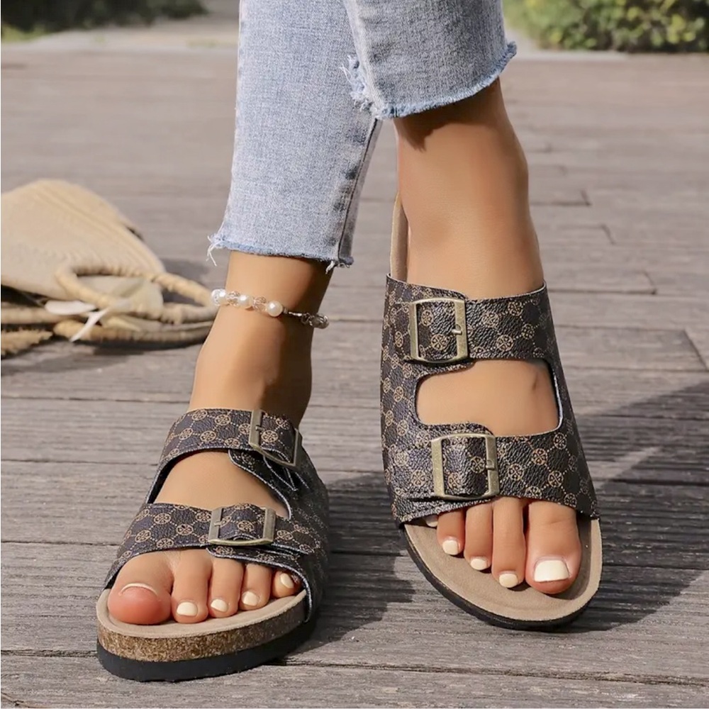 Women’s Brown Patterned Double-Buckle Slide Sandals